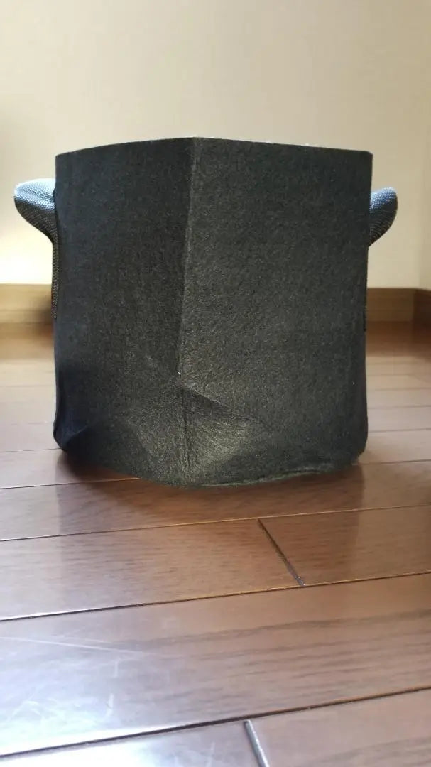 Clothed pot planter non -woven cloth pot kinen vegetable cultivation 5 Gallon 1 & 3 Gallon 1 piece | 布鉢 プランター 不織布ポット 家庭菜園 野菜栽培 5ガロン1個&3ガロン1個