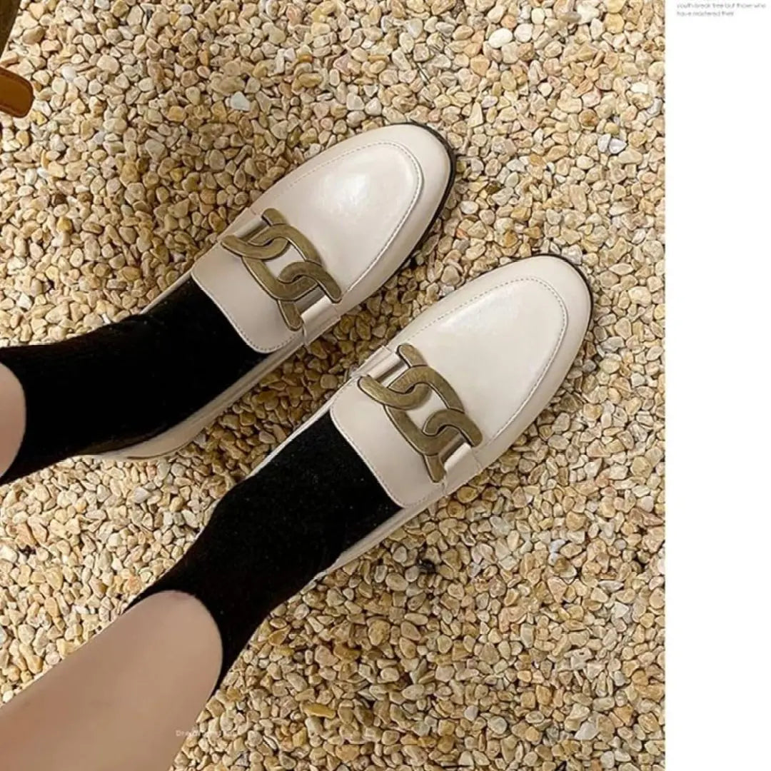 Mocasines para mujer con elegante cinturón de cadena para ir al trabajo o a la escuela, color blanco