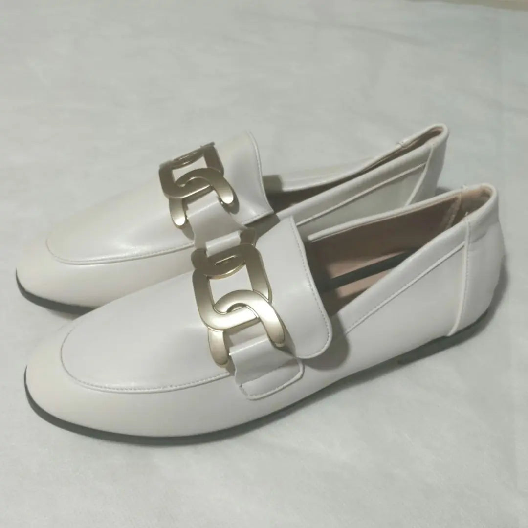 Mocasines para mujer con elegante cinturón de cadena para ir al trabajo o a la escuela, color blanco