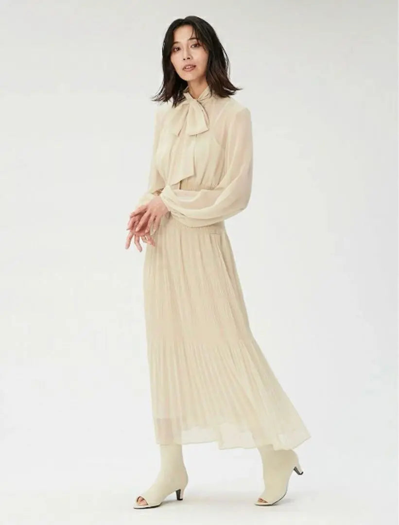 ❣️New❣️Very popular✨Frey ID Waist Rib Majolica Pleated Dress M