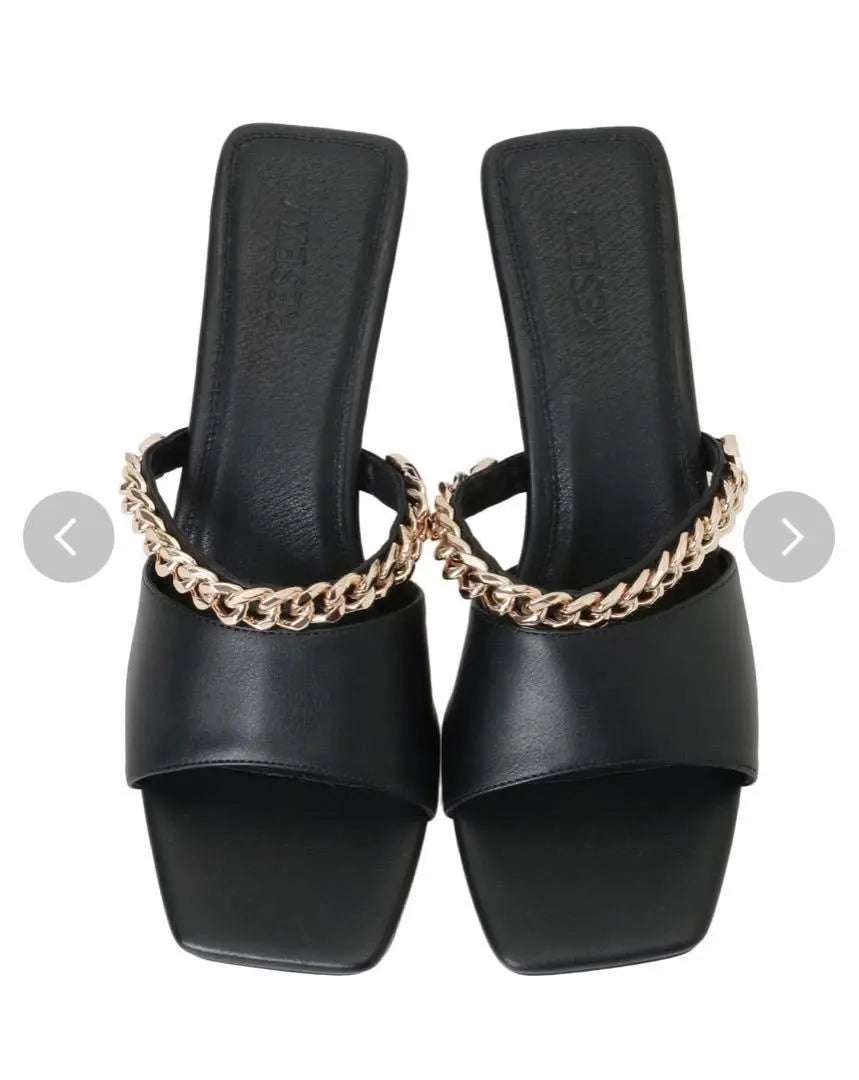 Rizexy Square Chain Sandals