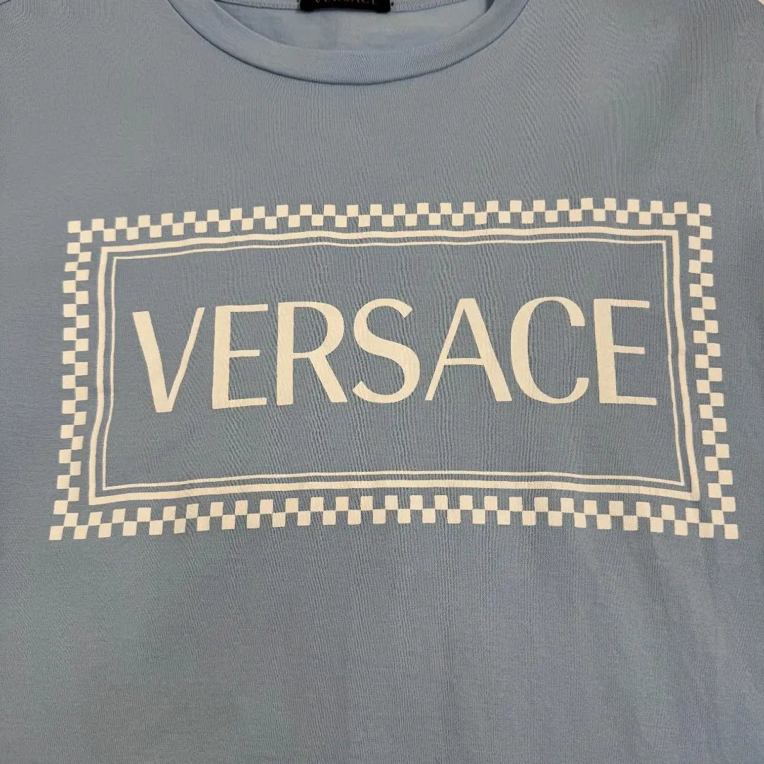 Camiseta de cuello redondo y manga corta para mujer de VERSACE con logotipo