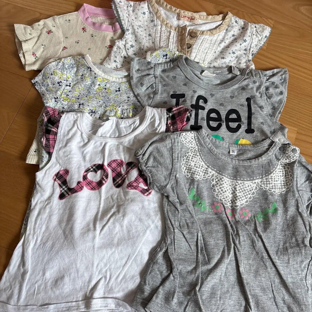 Conjunto de 6 camisetas para niña 95