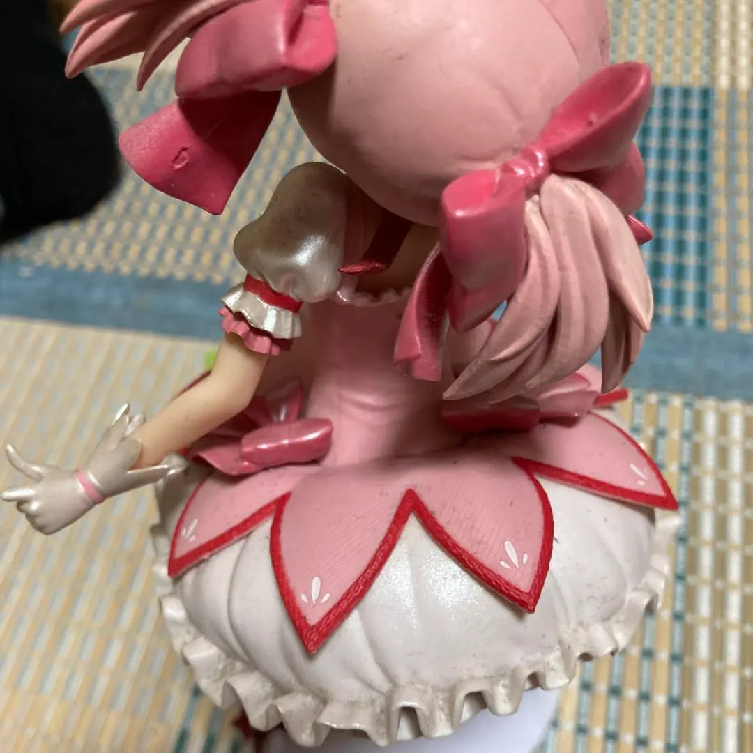 Madoka Magica Figure Pink