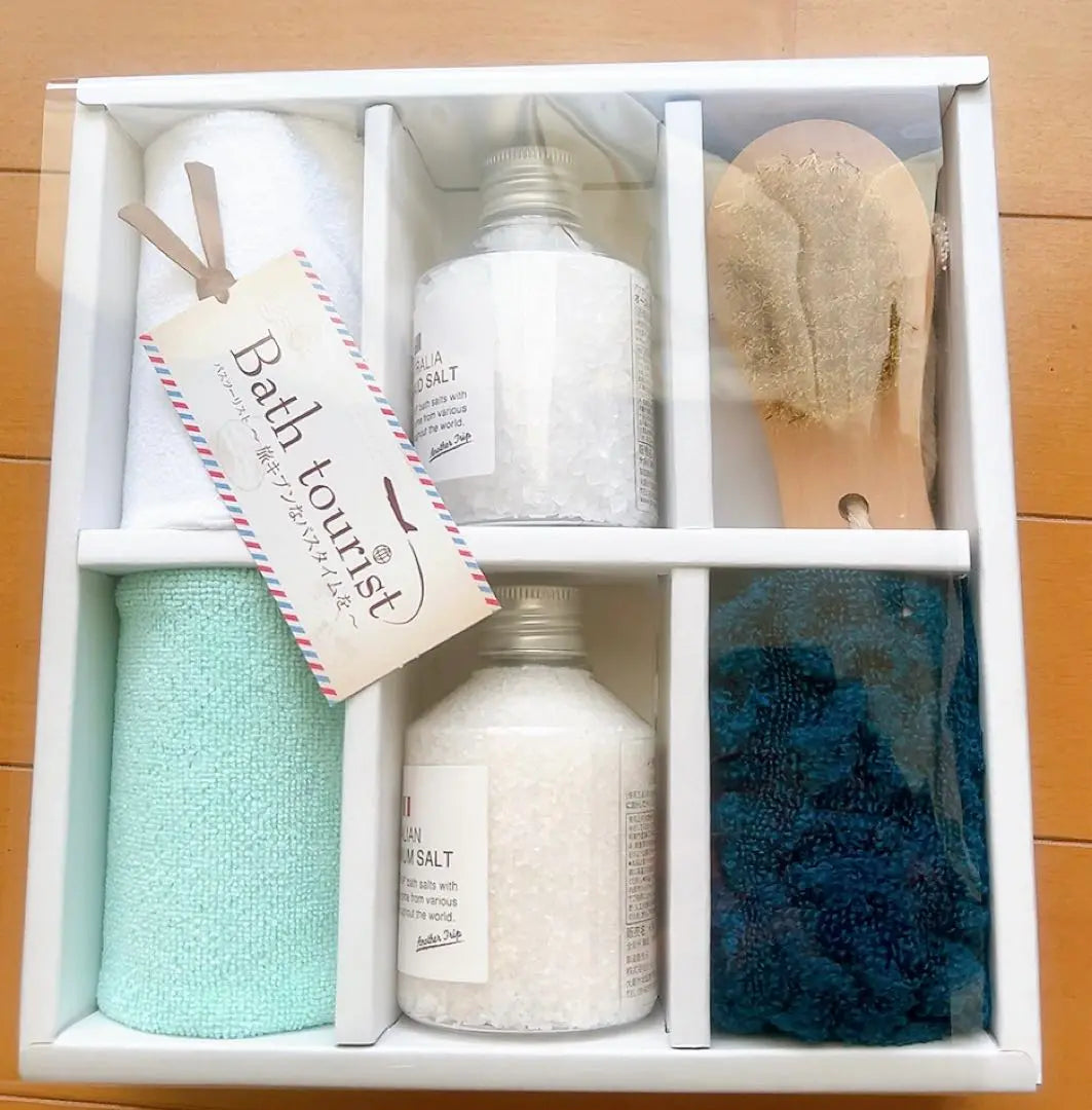 [Unused item] SELECT GIFT bath set bath salts, body brush, towel