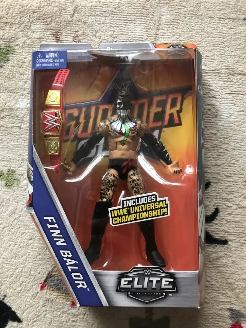 Figura Elite de Finn Balor de la WWE