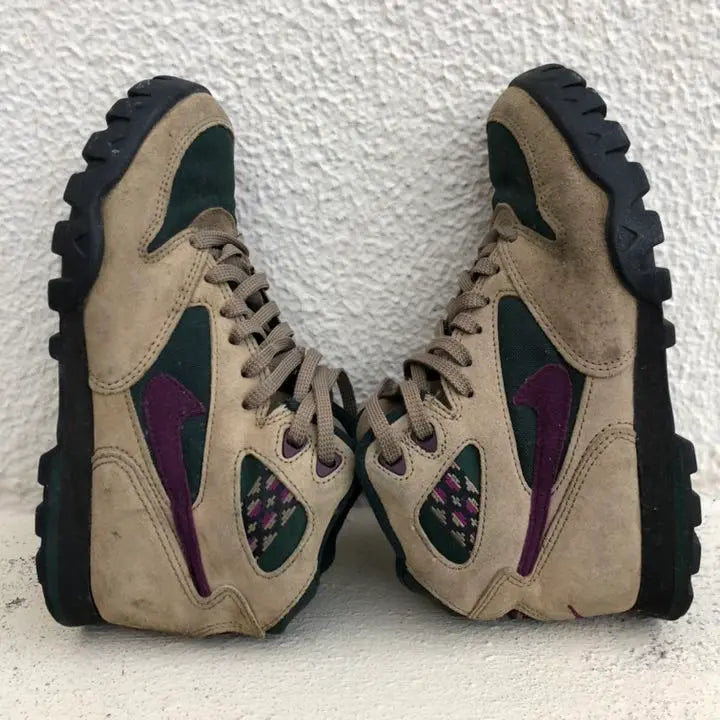 90s NIKE Vintage Caldera Caldera Trekking