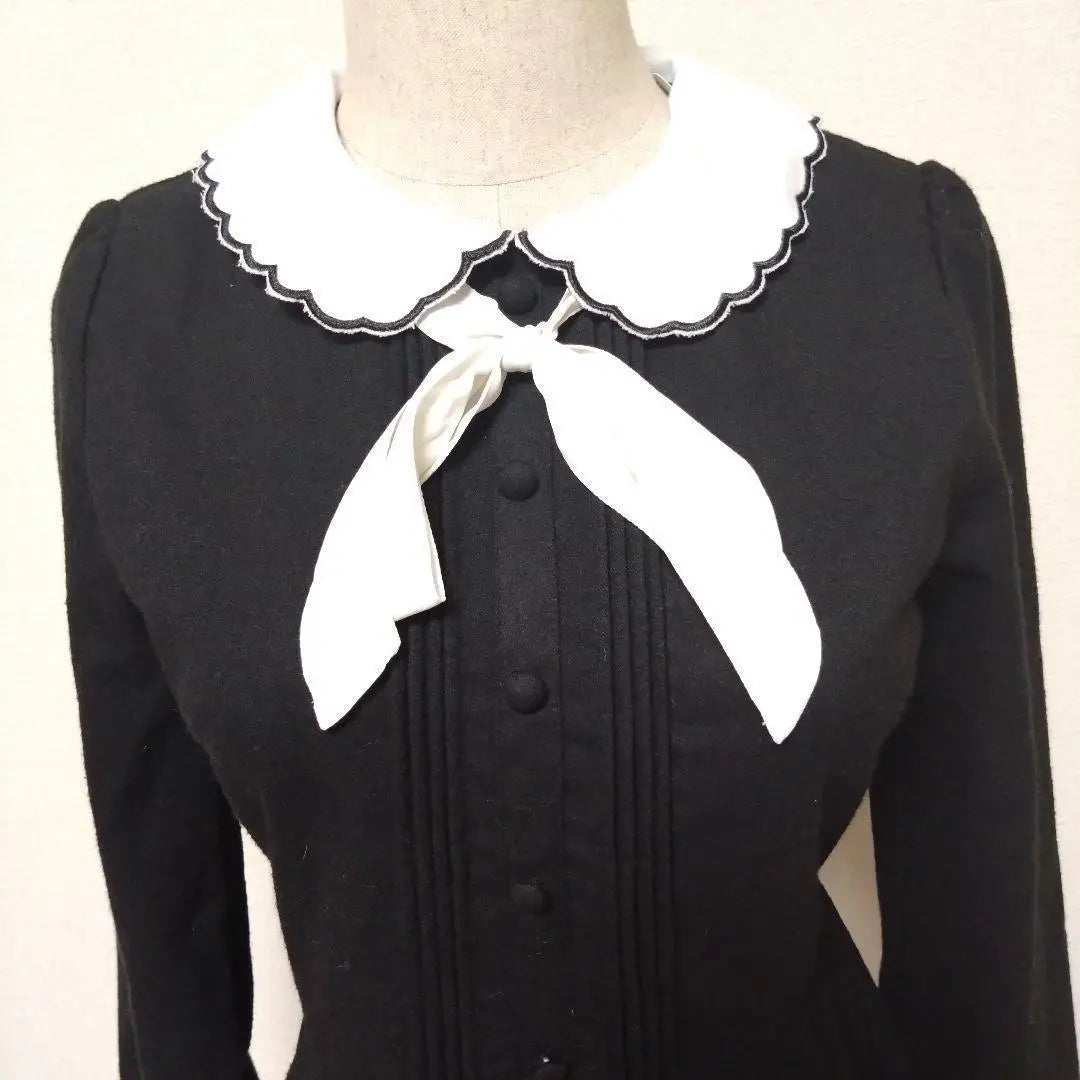 Beautiful condition LODISPOTTO long dress long sleeve autumn/winter formal black ribbon