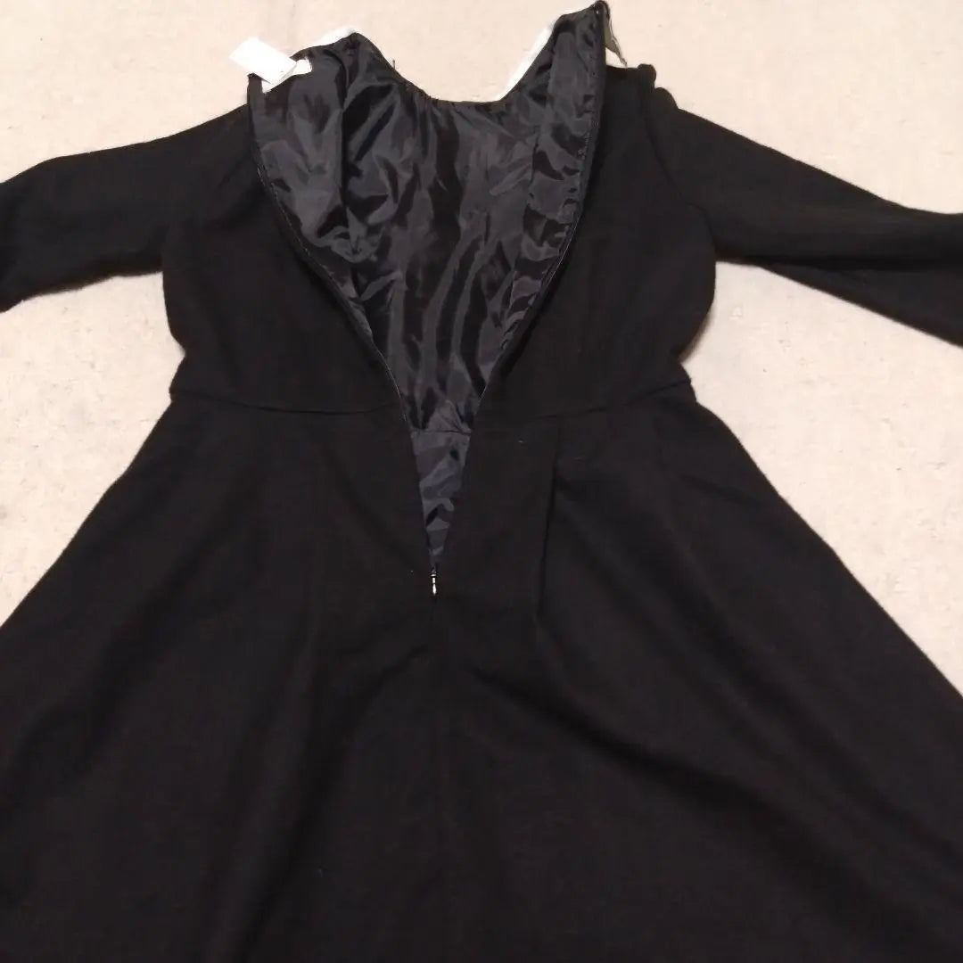 Beautiful condition LODISPOTTO long dress long sleeve autumn/winter formal black ribbon