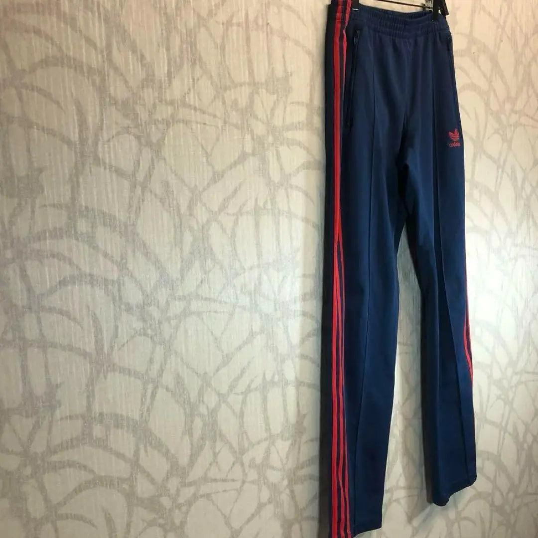 [Super Rare] Adidas Track Pants Trefoil Logo Embroidered Logo Side Line