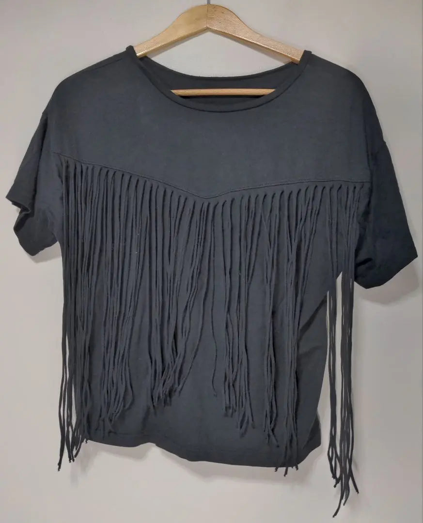 ★Final price reduction★[HARE] Fringe design cut and sew size free