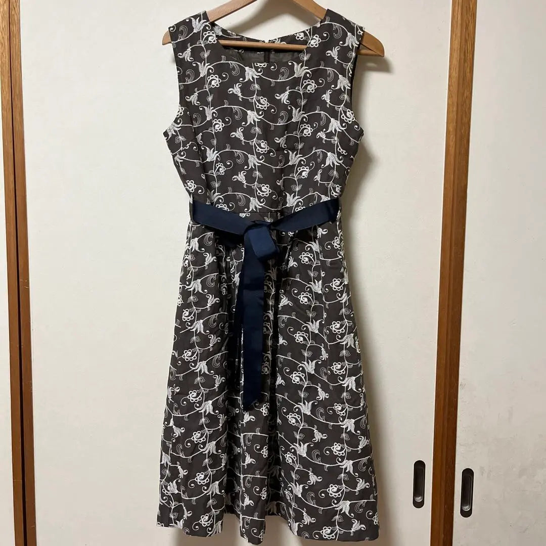 Floral dark grey cotton dress