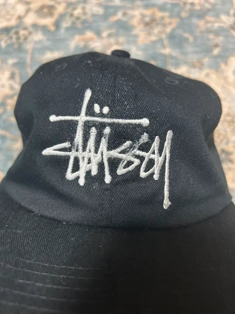 (Scratch and creased) Stussy Black Cap Embroidered Logo