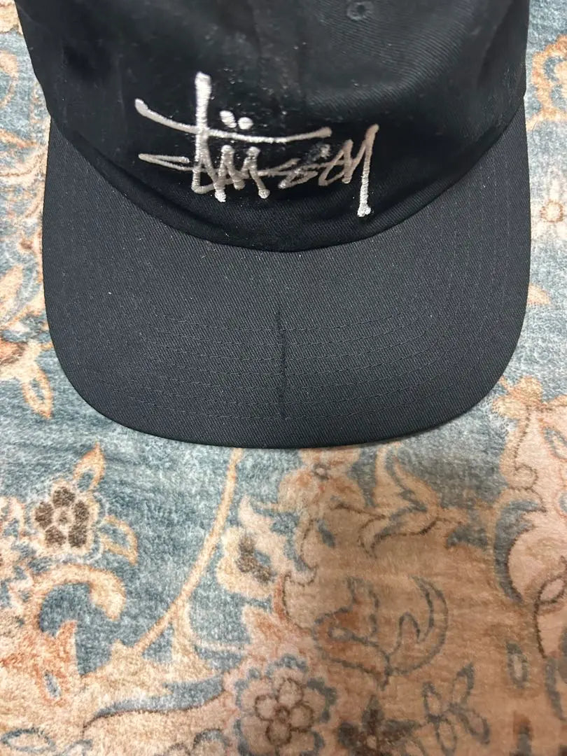 (Scratch and creased) Stussy Black Cap Embroidered Logo