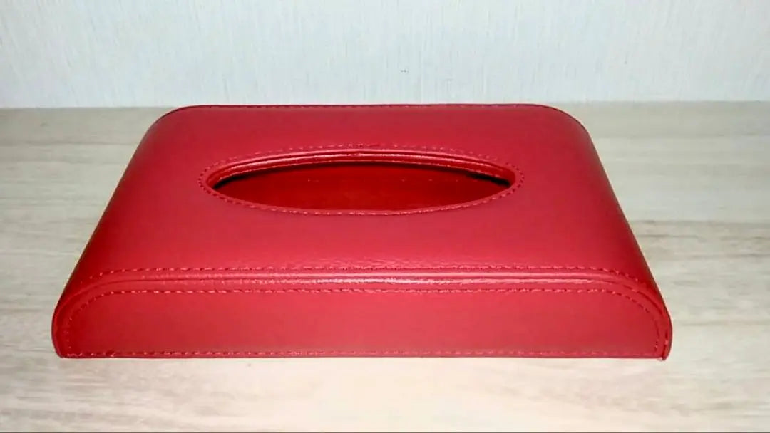 Caja de pañuelos Lexus de piel sintética de color rojo