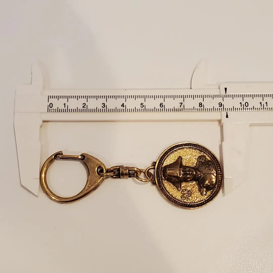 ② Napoleon gold medal type key chain | ②ナポレオン　金色　メダル型キーホルダー