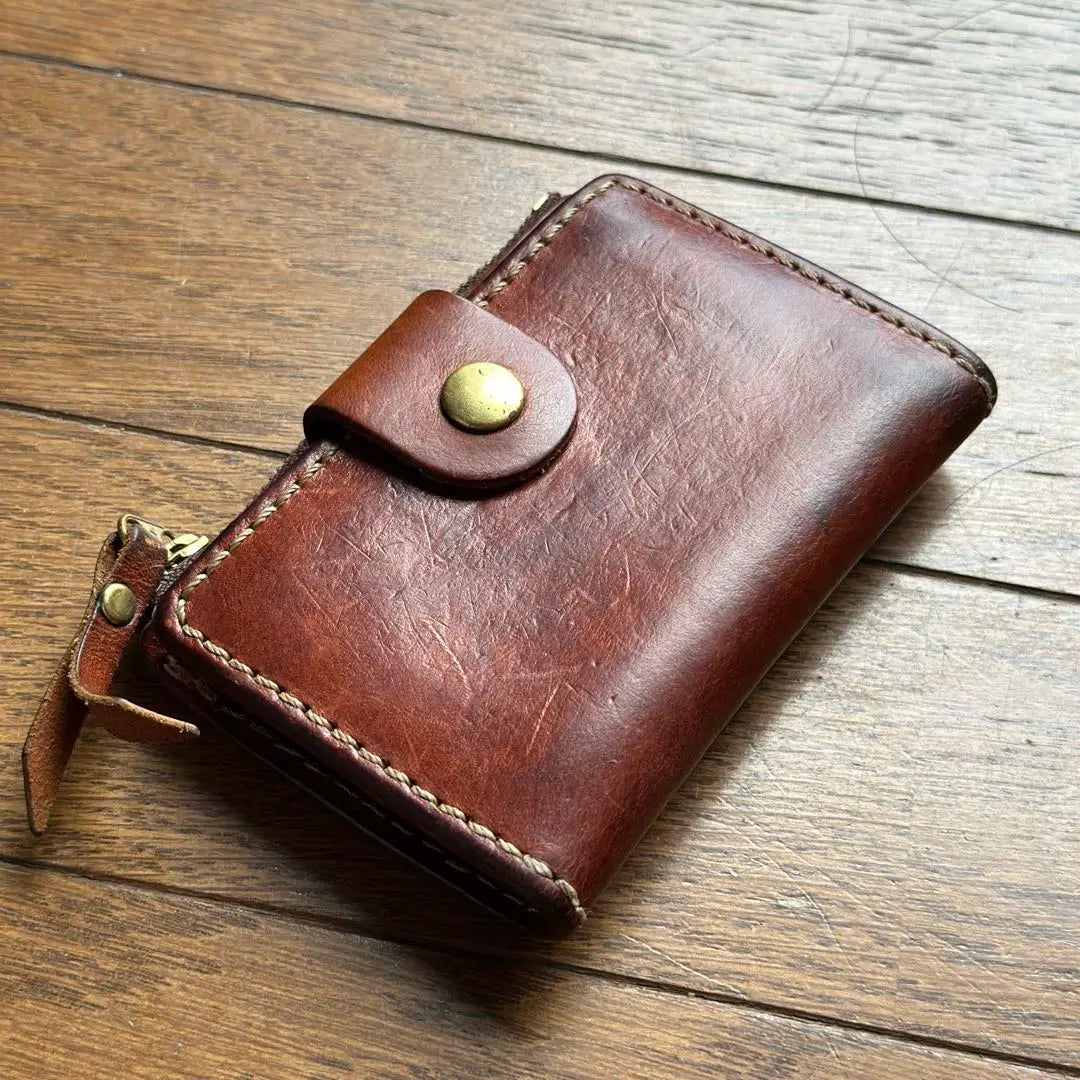 HERZ Key case with card holder, coin holder, leather grows over time