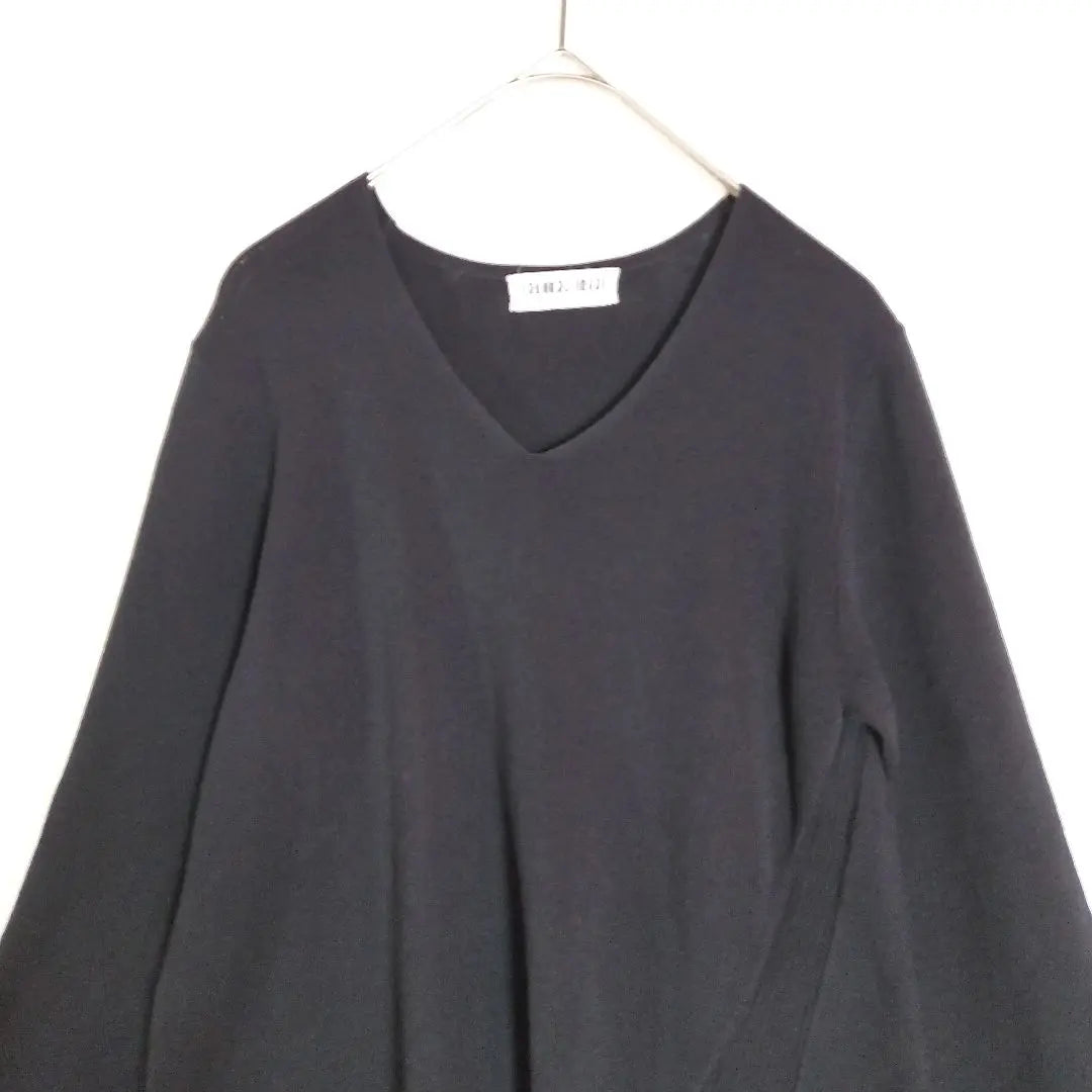 C1182 [Georjuresh] Long sleeve knit M black V -neck asymmetry | c1182【ジョルジュレッシュ】長袖 ニット M 黒 Vネック アシンメトリー