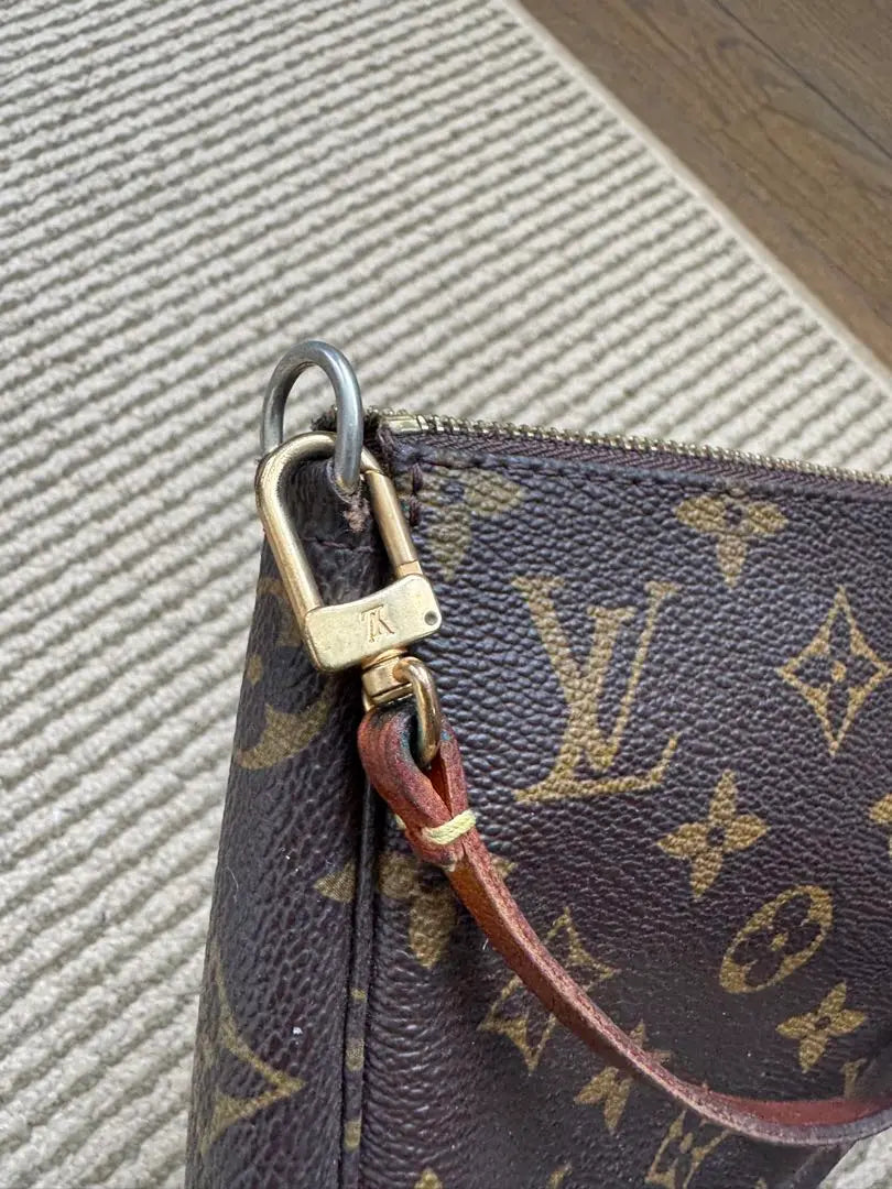 LOUIS VUITTON Pochette Accessory M51980 | LOUIS VUITTON ポシェットアクセソワール M51980