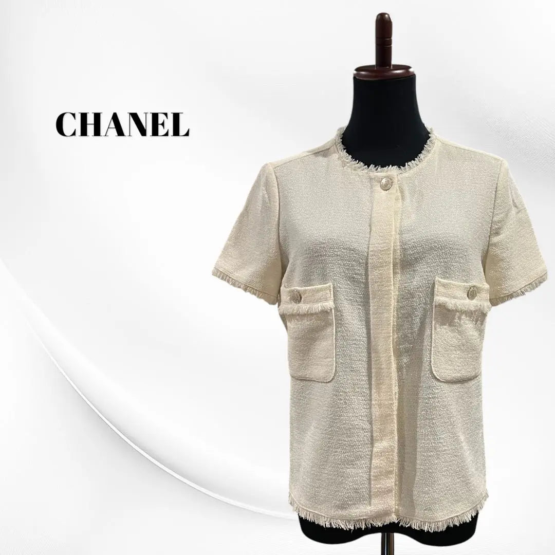 Chaqueta de tweed con botones Chanel Coco Mark popular de lujo | 高級 人気 CHANEL シャネル ココマークボタン ツイードジャケット