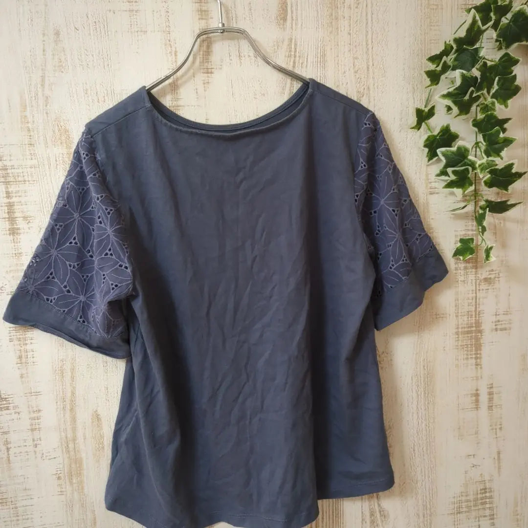 Good condition★Coop lace decoration blue short sleeve cut and sew