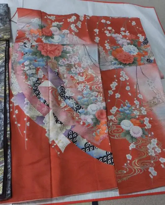 ★ Nice kimono ★ Pure silk ★ adult ceremony ★ 1 set ★ 14 points set ★ Height 157㎝ ♪ Beautiful goods ♪