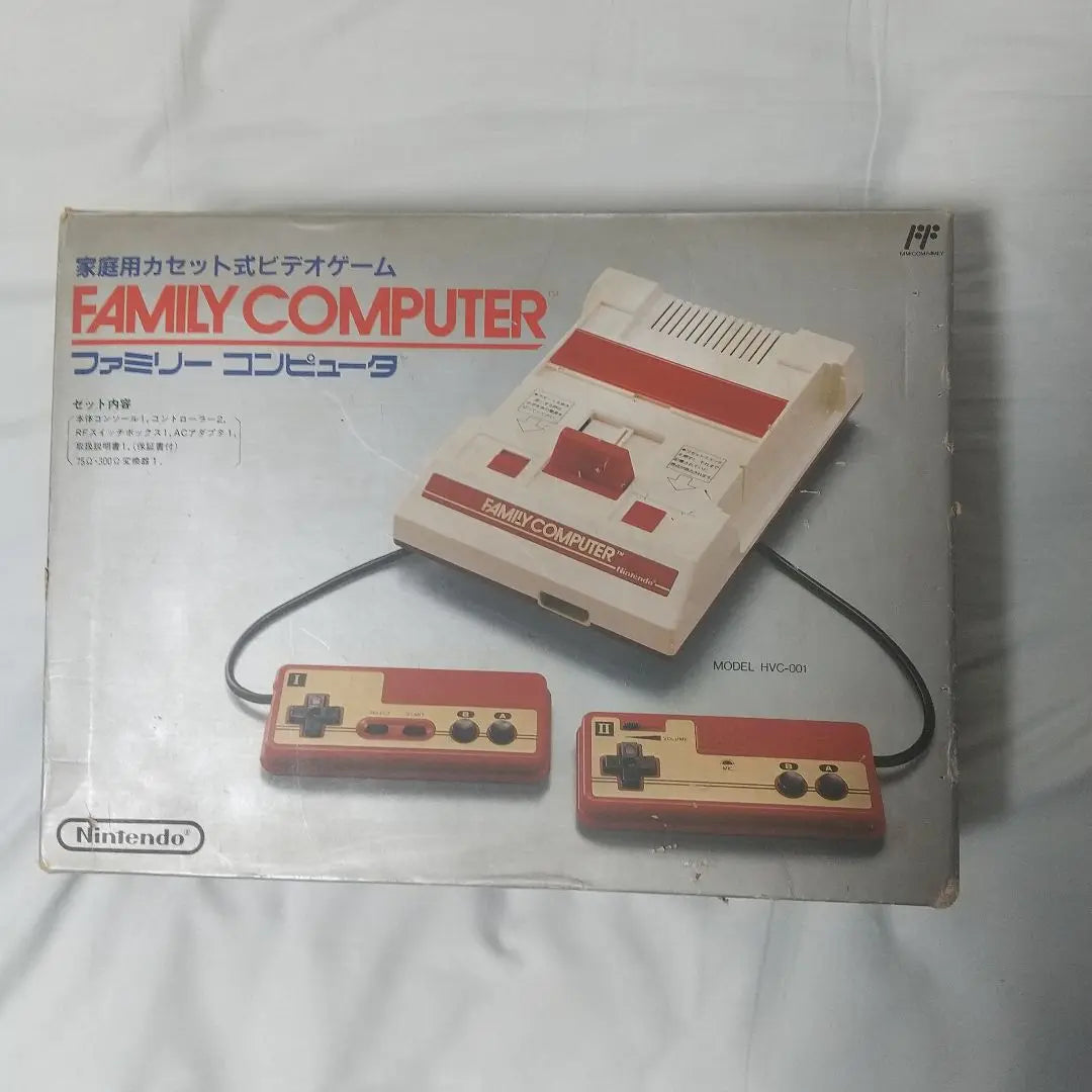 [Confirmed operation] Nintendo's original Famicom (accessories included)