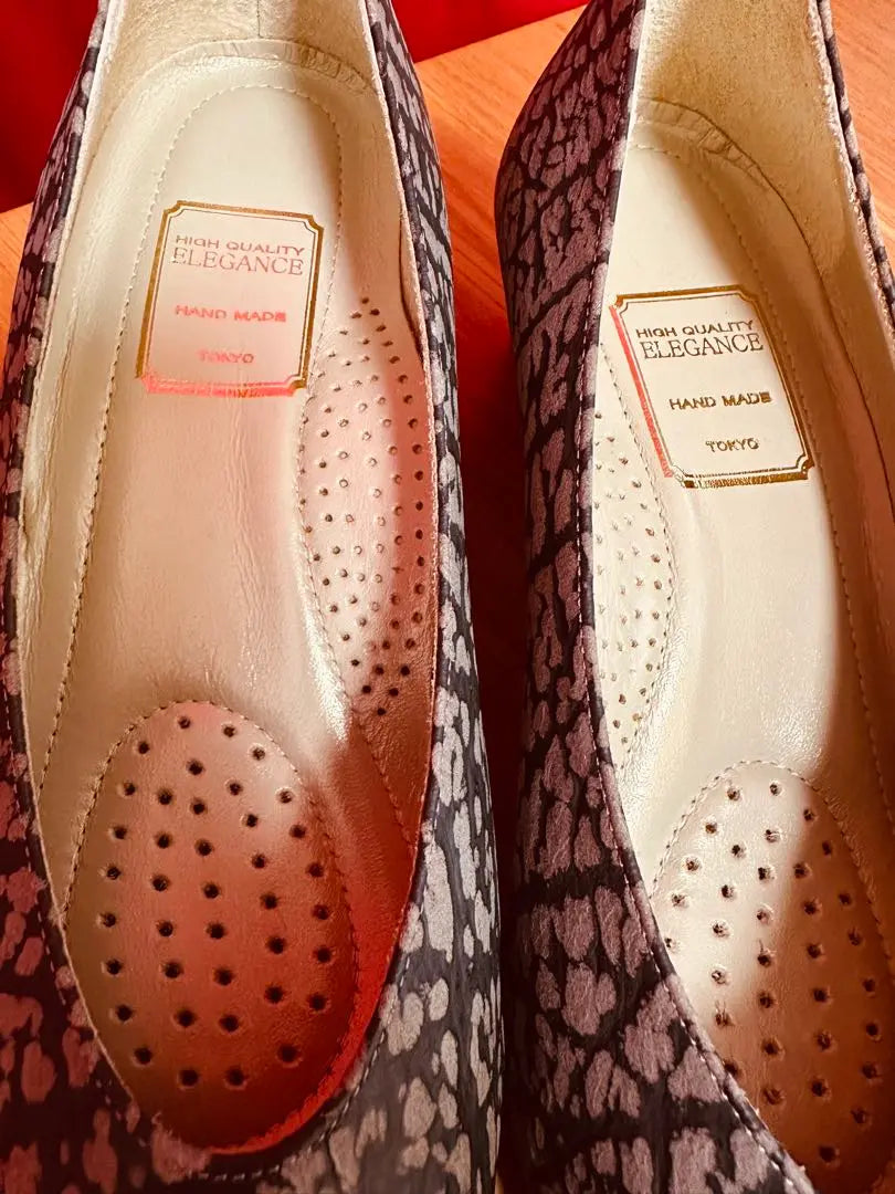 High Quality Elegance Handmade Raw Heel Pumps 23.5 | High quality eleganceハンドメイドローヒールパンプス23.5