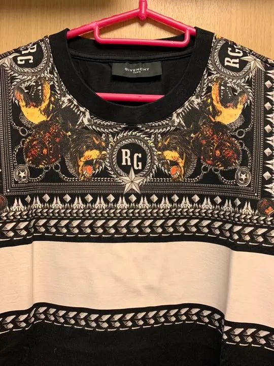 Genuine Givenchy Rottweiler Bandana T-shirt