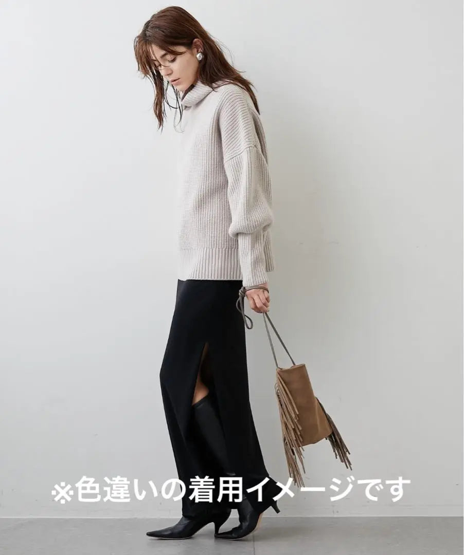 Whim Gazette High-neck knit Off-white Recent years