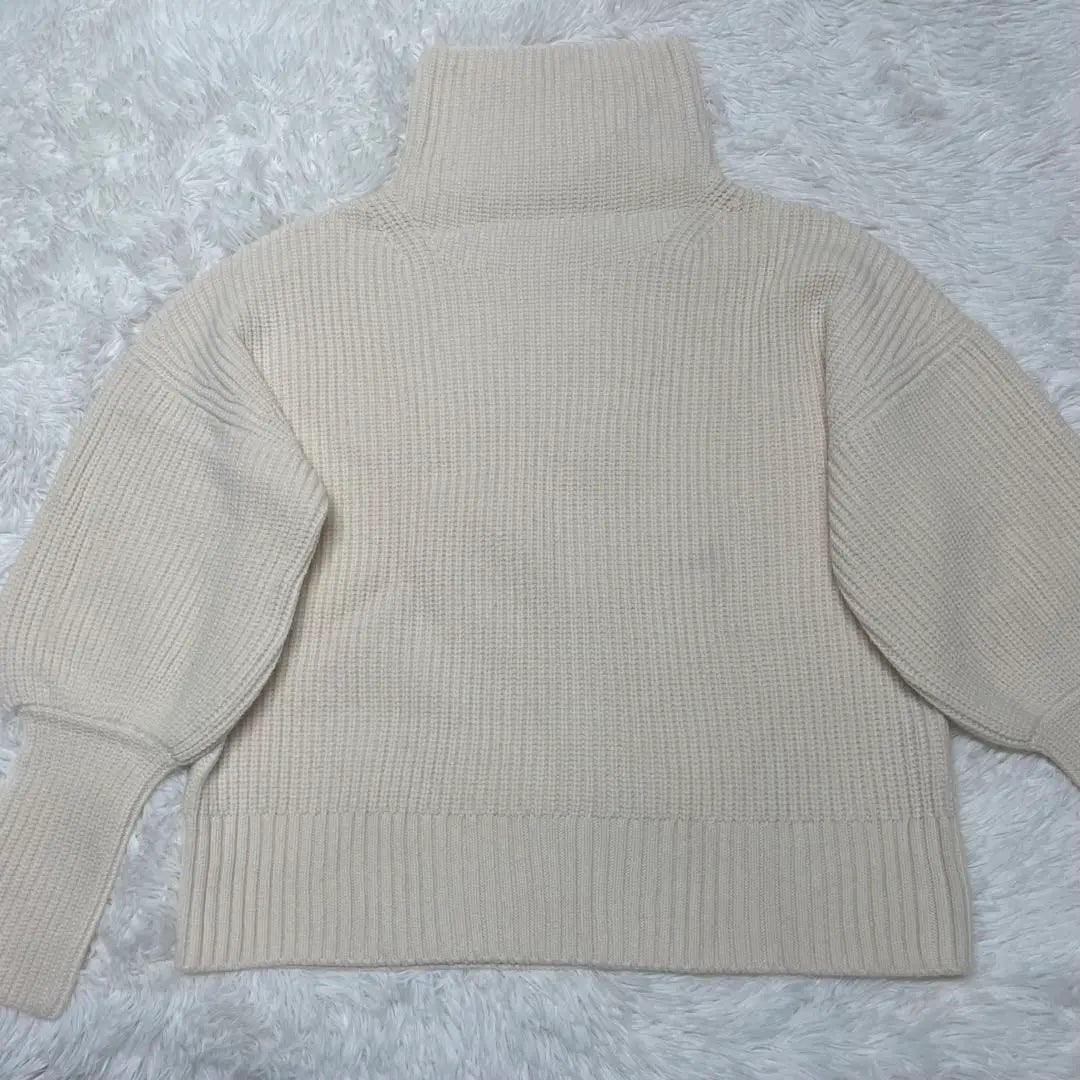 Whim Gazette High-neck knit Off-white Recent years