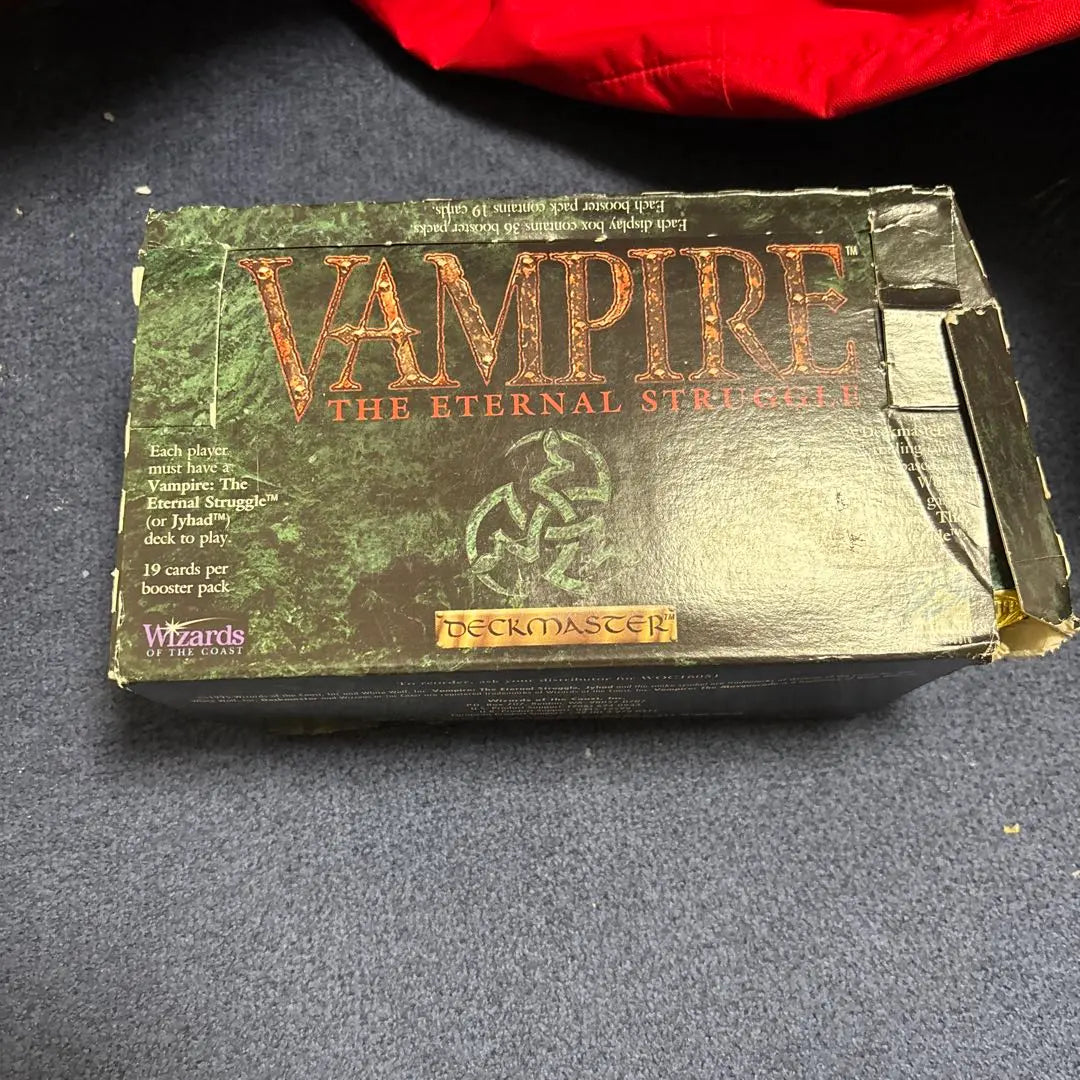 Caja de refuerzo de VAMPIRE: La lucha eterna