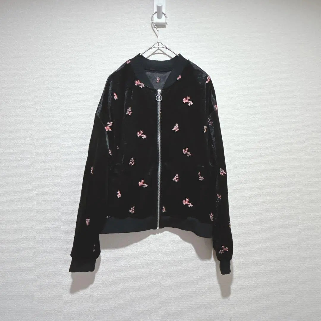 [African Tallow] Black floral embroidery bomber jacket, free size