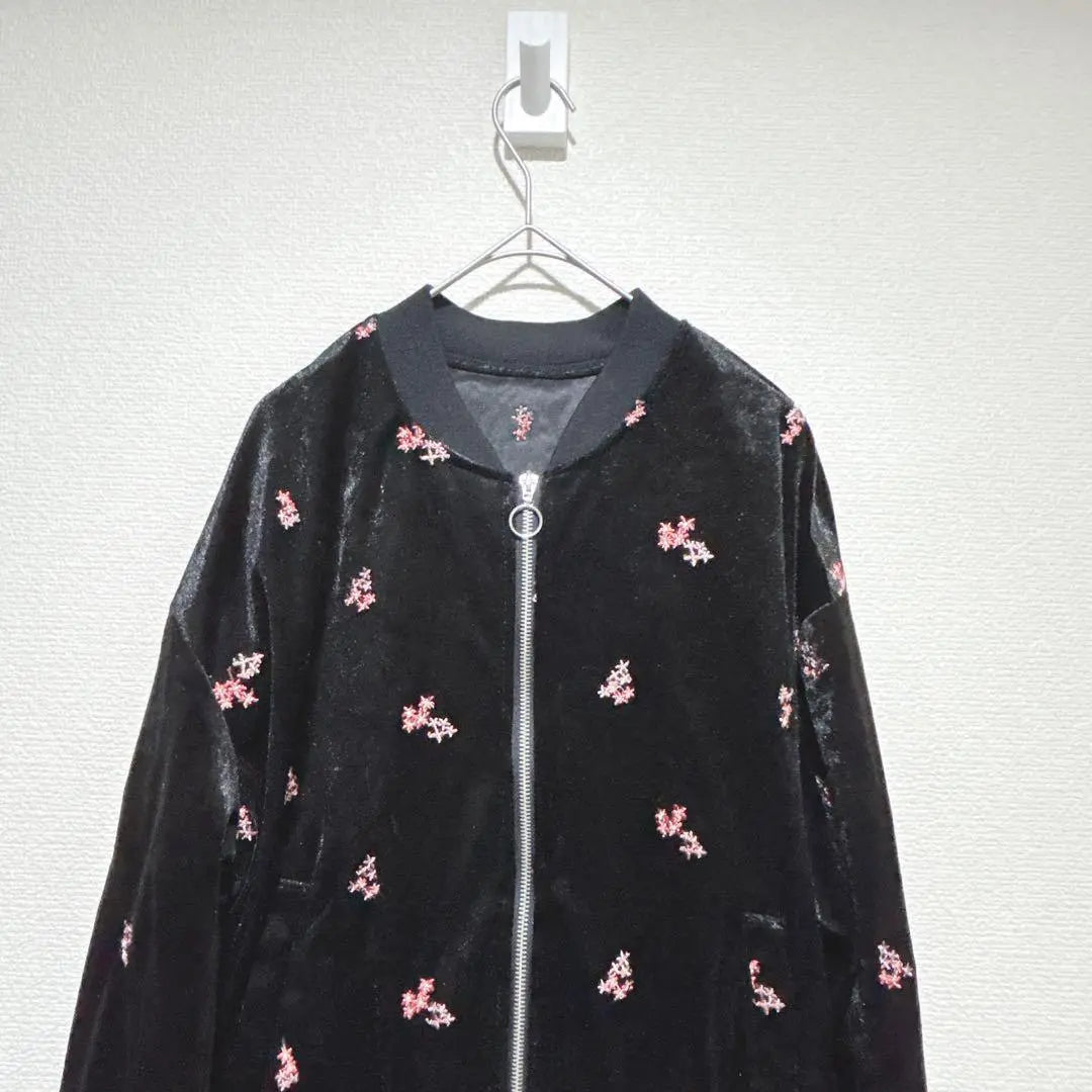 [African Tallow] Black floral embroidery bomber jacket, free size