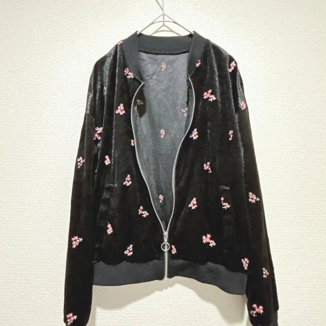 [African Tallow] Black floral embroidery bomber jacket, free size