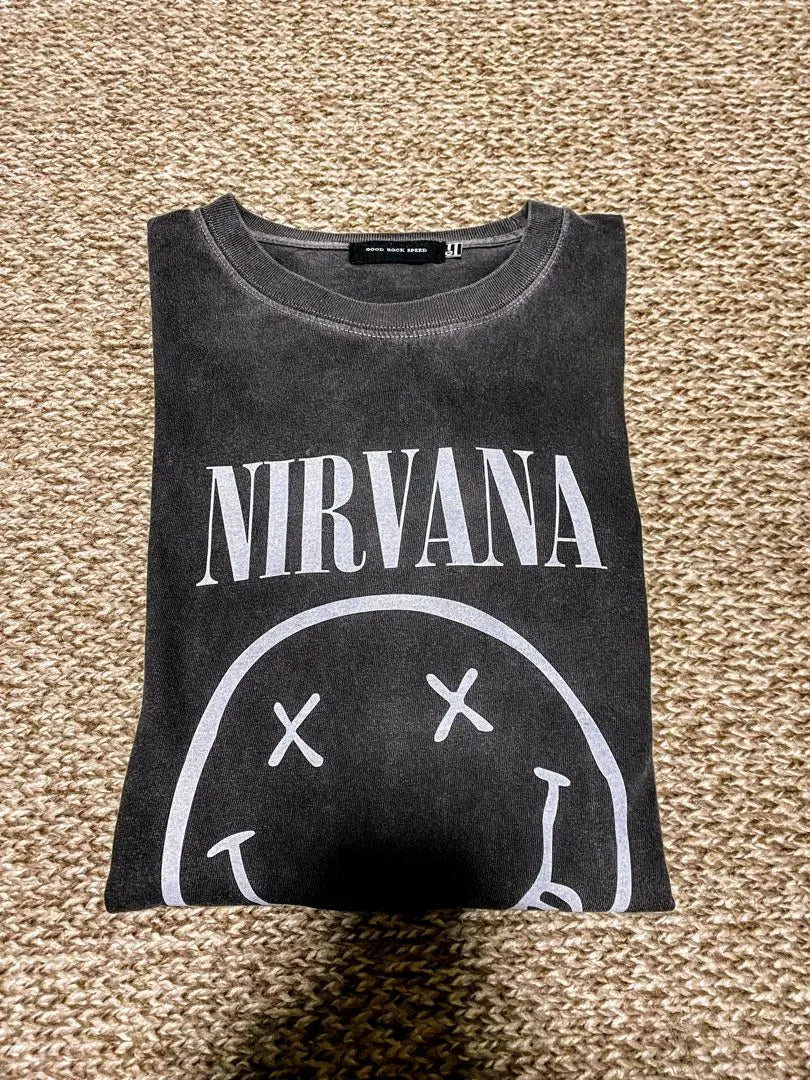 ★Good color scheme‼ ️God size★Nirvana Smile Long T-in Black XL‼ ️ Cart Cobain