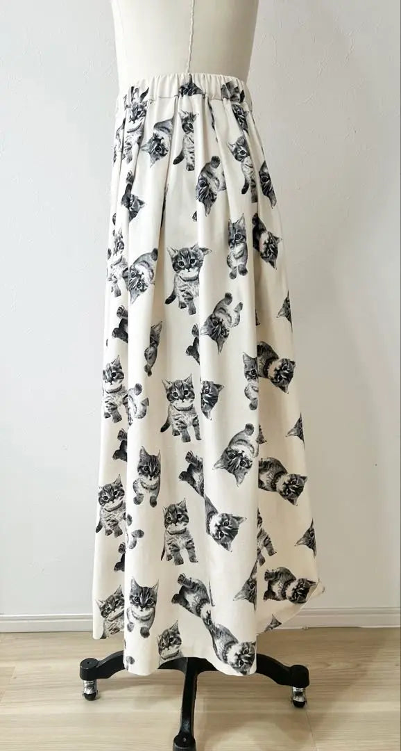 Cat pattern natural x grey tucked maxi length long skirt L cat cat