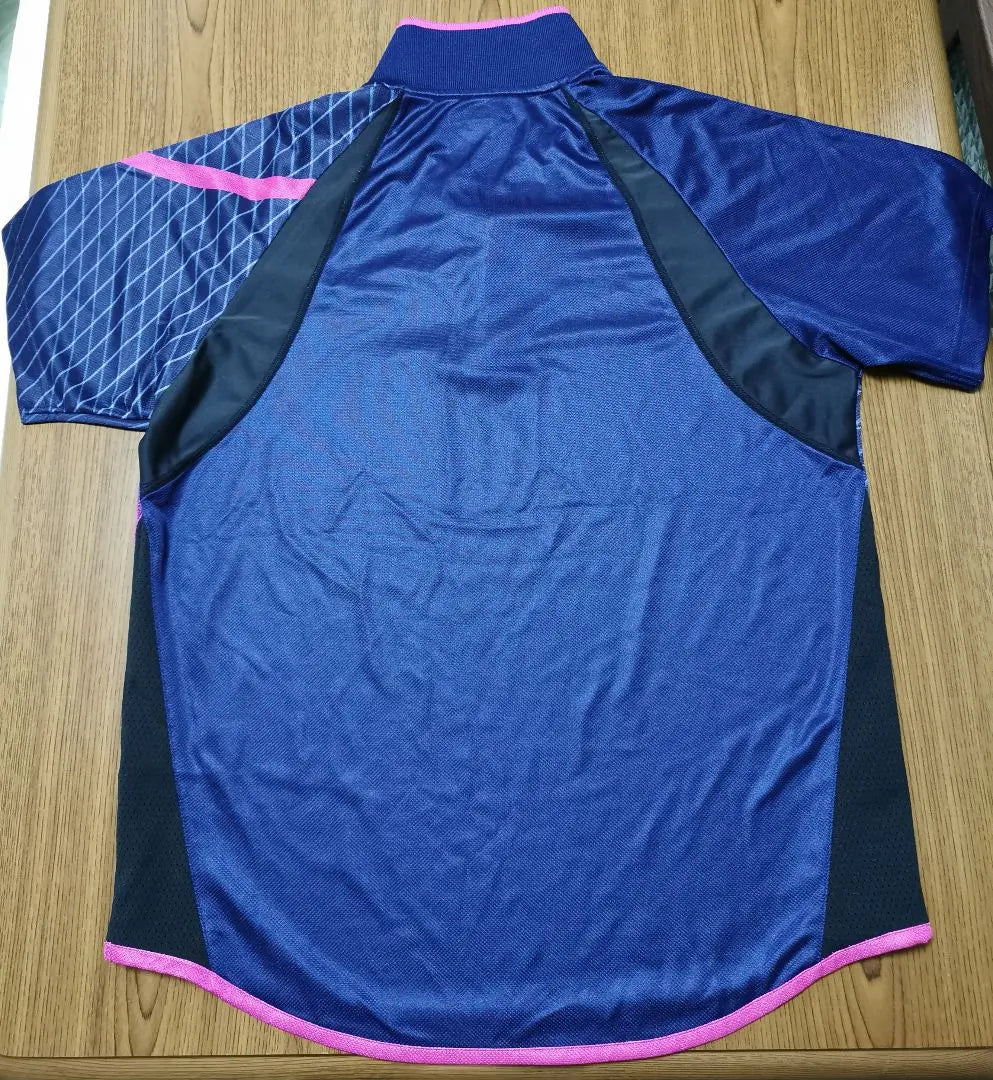 Uniforme de tenis de mesa VICTAS talla L JTTA