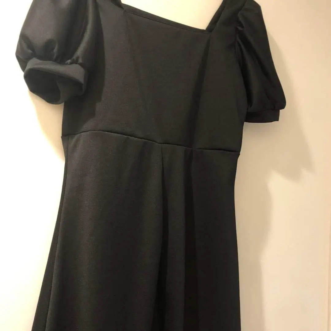 Puff sleeve dress black L flared skirt adult cute