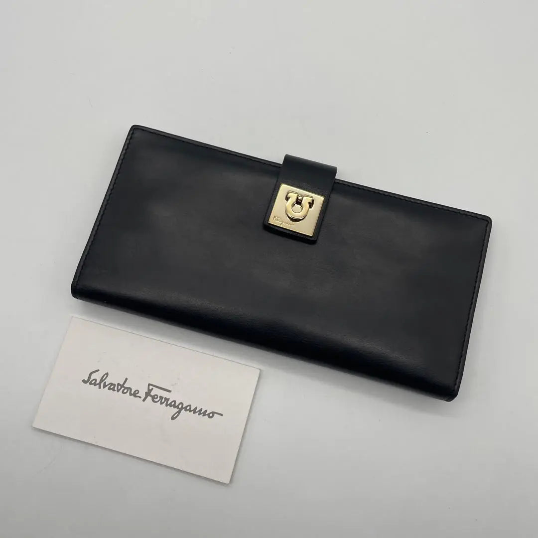 ☆Like new☆Ferragamo☆Long wallet☆