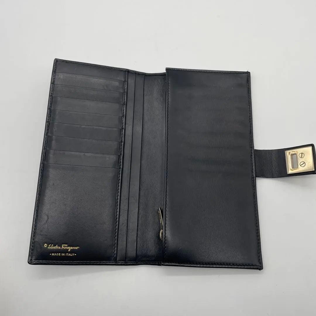 ☆Like new☆Ferragamo☆Long wallet☆