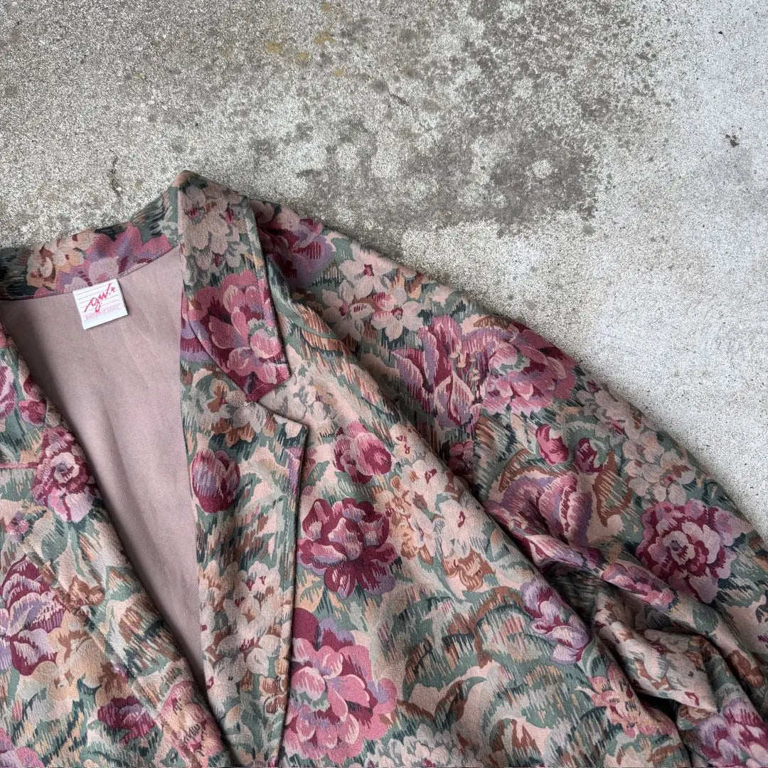 Chaqueta entallada GW+ de los años 90 con estampado de flores