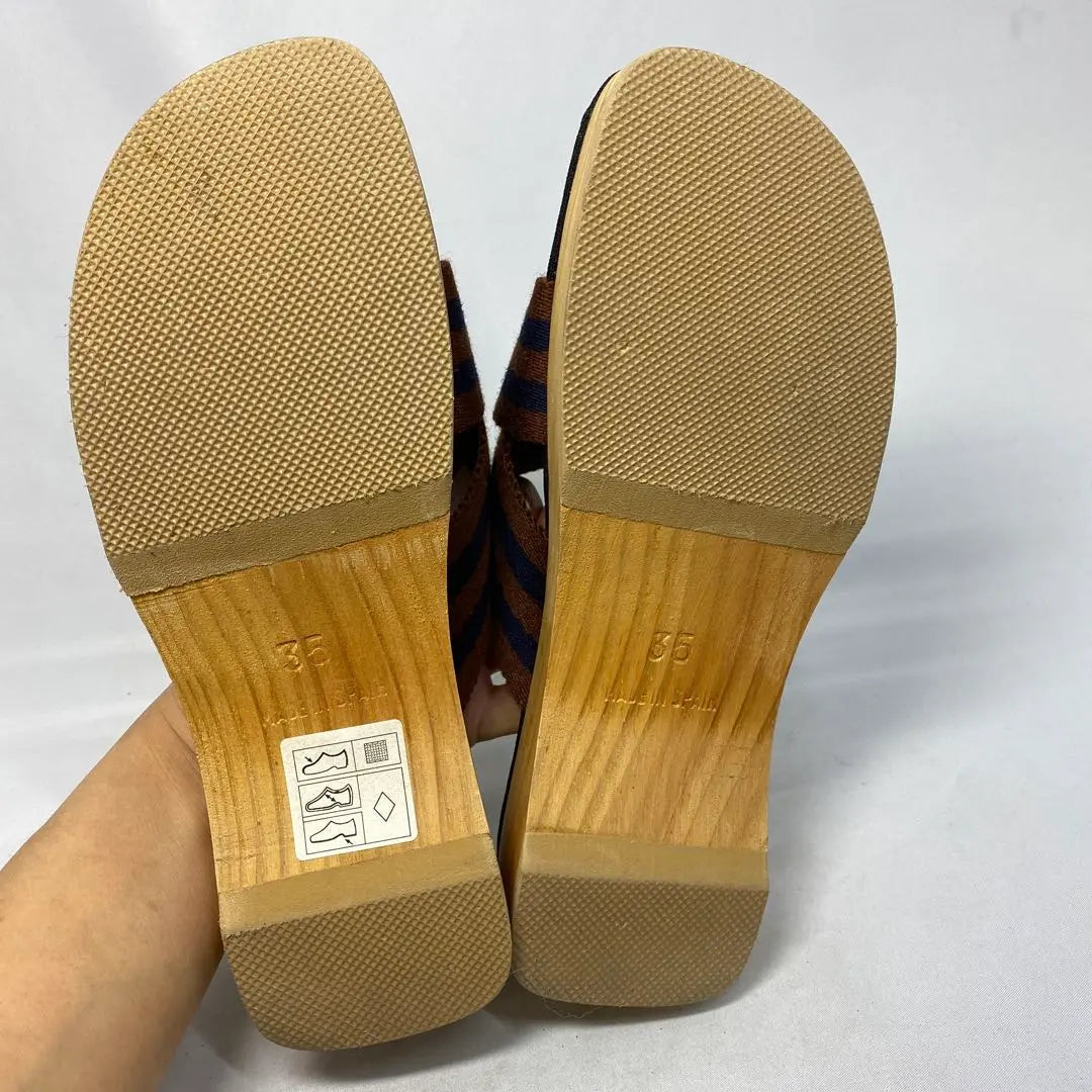 Sandalias de madera color azul marino Hermes Talla: "35" Aproximadamente 22,5 cm