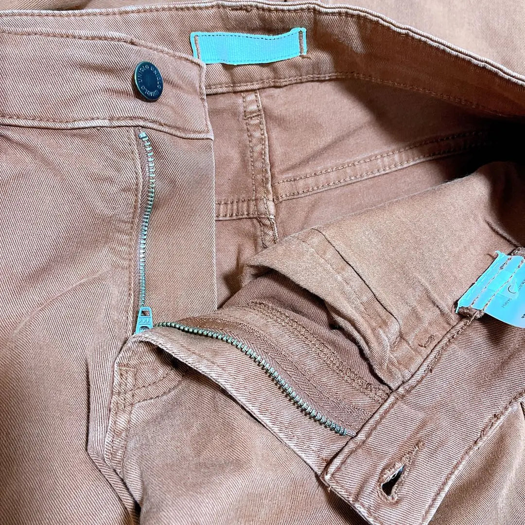 [UNIQLO] Uniqlo casual pants, colored pants, casual brown