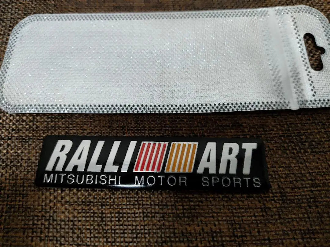 [¡Nuevo producto! ] Emblema adhesivo de aluminio de alta calidad RALLI ART (Mitsubishi) B | 【新製品！】高品質 アルミ製のRALLI ART（三菱）エンブレムステッカー B