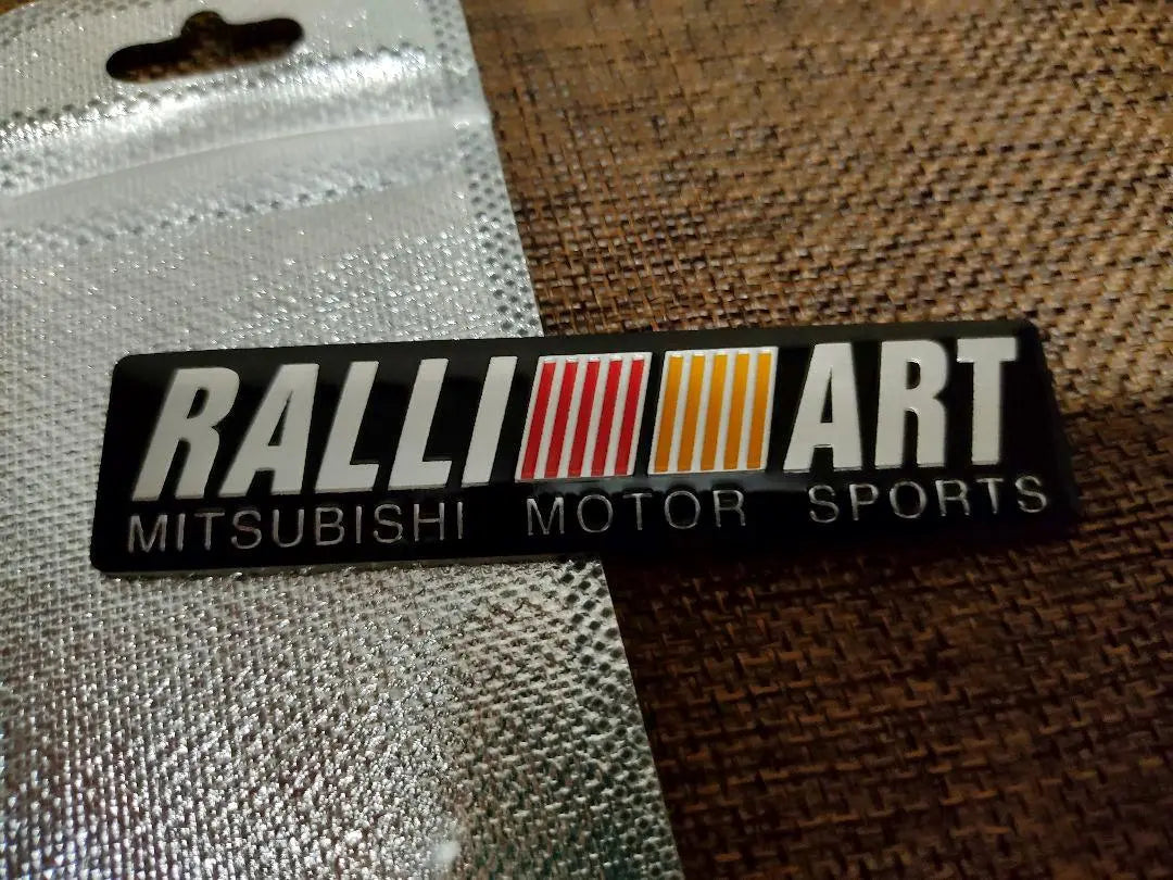 [New product! ] High quality aluminum RALLI ART (Mitsubishi) Emblem sticker B | 【新製品！】高品質　アルミ製のRALLI ART（三菱）エンブレムステッカー B