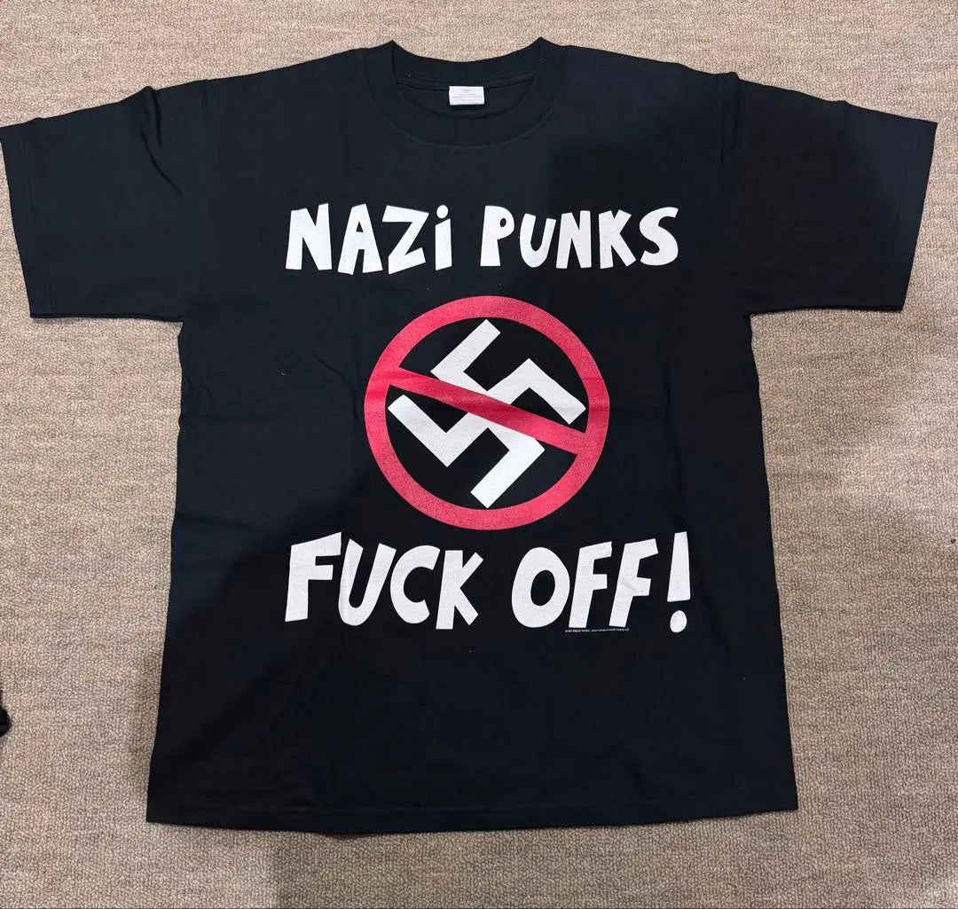 Dead Kennedys Nazi Punks Fuck Off! T-shirt size M