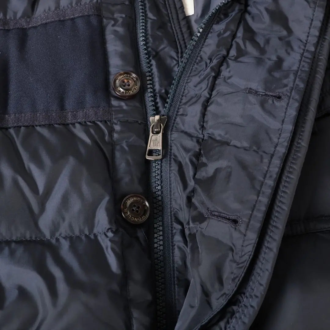 MONCLER RYAN producto genuino talla 1 producto descontinuado