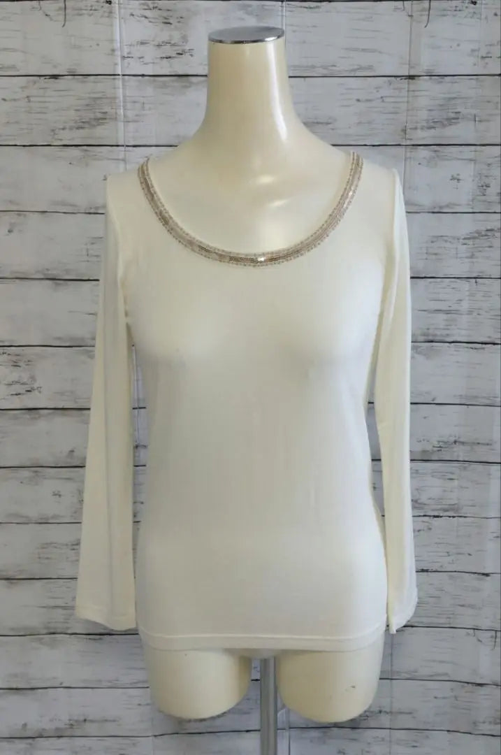 ♡VIS Collar Bead Decoration Long Sleeve Cut and Sew Cream