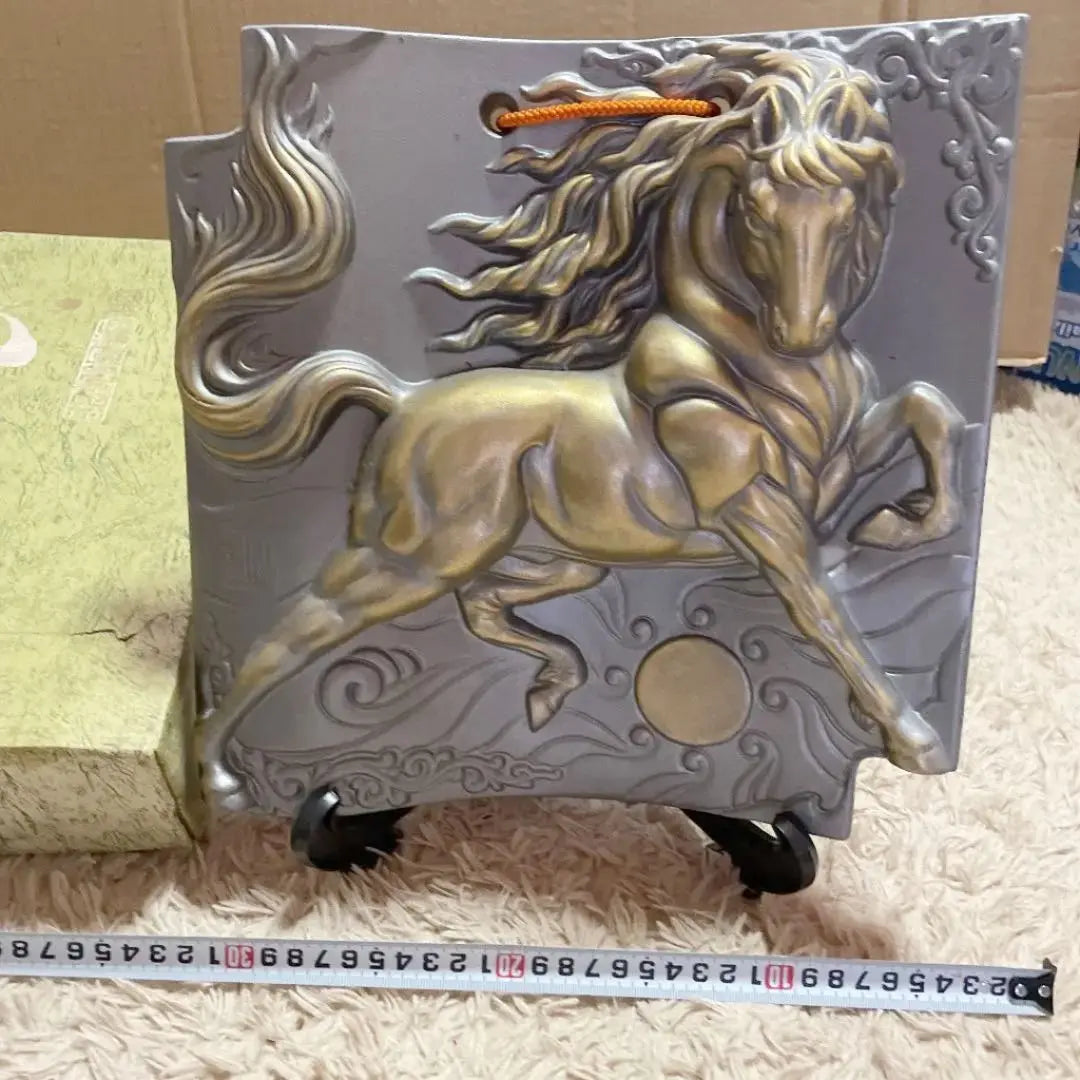 Adorno de caballo, caja con forma de azulejo y soporte incluidos, cerámica tradicional de arte popular japonés